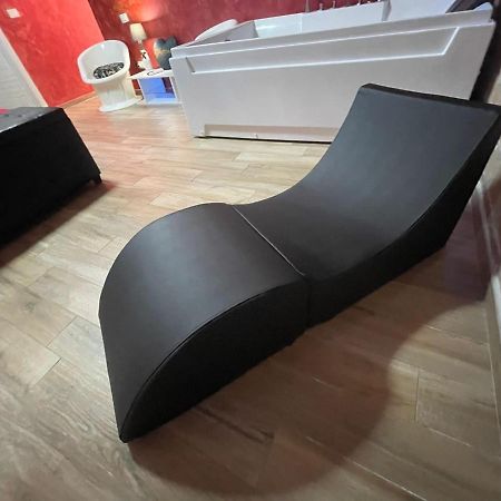 Atena Apartments B&B Platino 페스카라 외부 사진